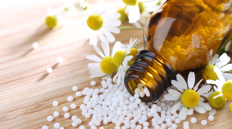 Homeopatija, 200 let staro zdravilstvo. (foto: Shutterstock)