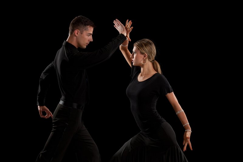 Motivacijsko-plesni večer z Robertom Goreto in Sabino Remškar (foto: Shutterstock)