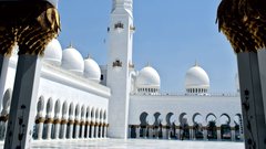 Mošeja šejka Chalifa bin Zayeda je arhitektonski biser.