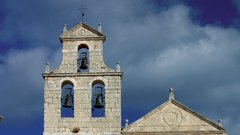 Cerkev in samostan v vasi San Juan de Ortega