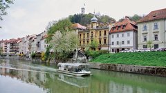 
                                                         Ljubljana - mesto za zaljubljence
