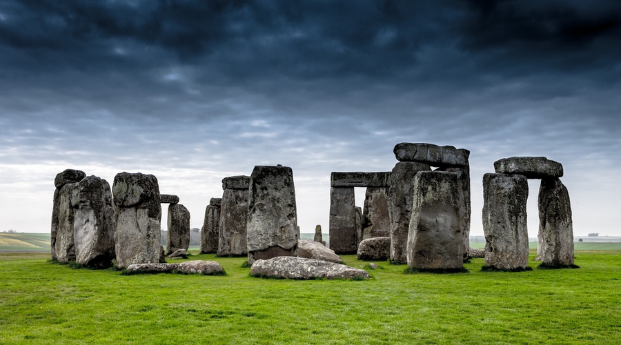 Kdo je zgradil Stonehenge? (foto: Edward Haylan / Shutterstock)