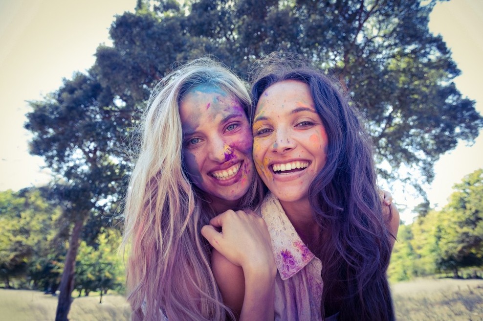 Študija razkrila, pri kateri starosti smo (bili) najsrečnejši (foto: Profimedia)