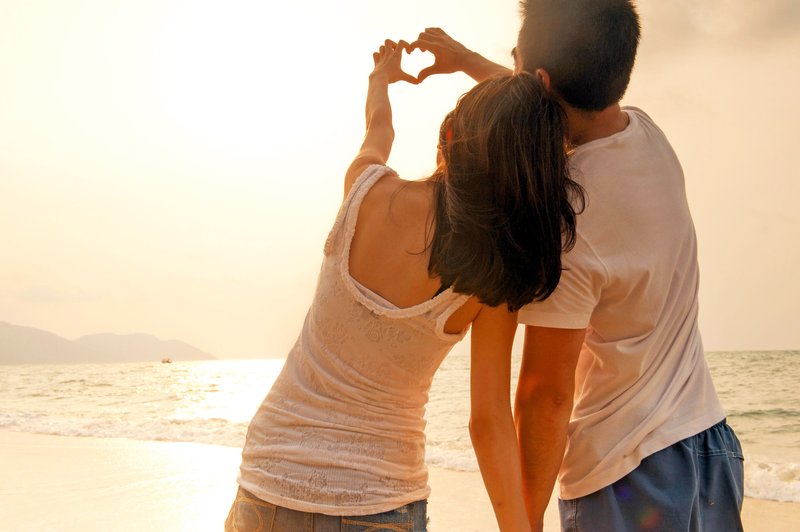 Vpliv planetov v četrtek: Pozitiven pridih na področju ljubezni (foto: Shutterstock)