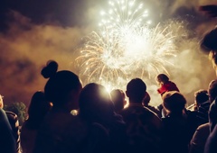 Stara vraževerja o novem letu: Tako NE smete vstopiti v novo leto