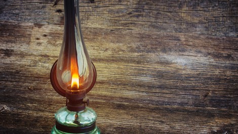 Rumi: Vsi smo samo obiskovalci na Zemlji.