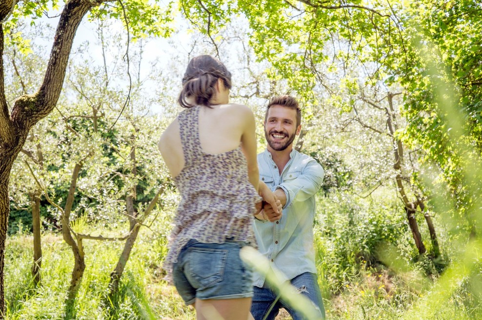 Sporočilo za današnji dan: Razveselite svojega partnerja (foto: profimedia)