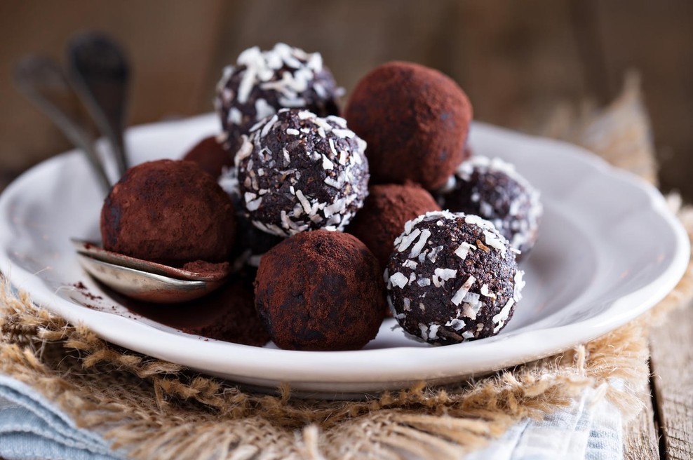 Recept: Čokoladne presne kroglice s kokosom (foto: profimedia)
