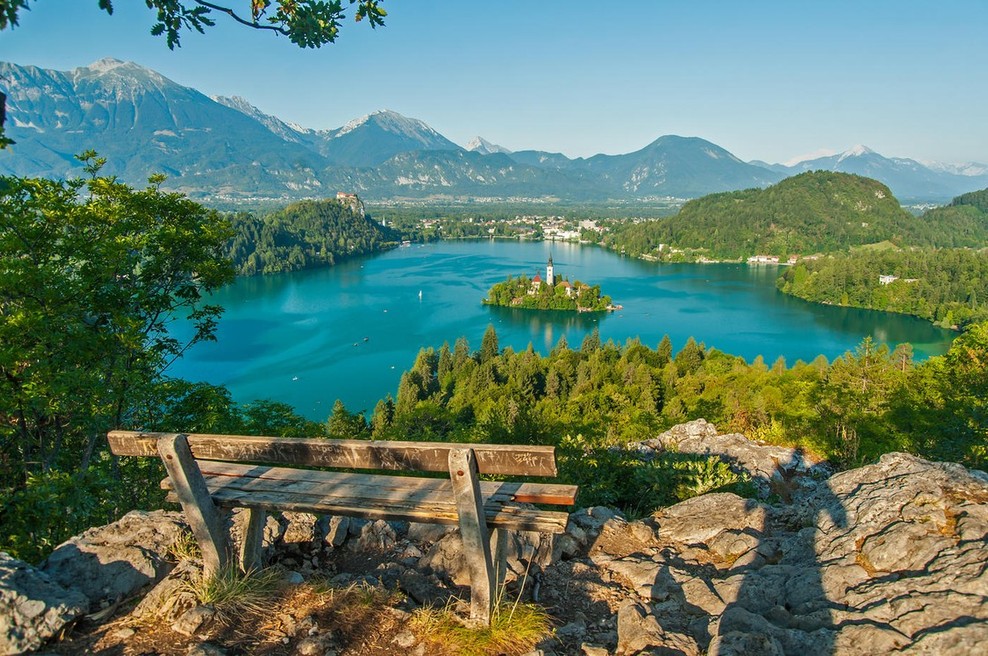 Poučna zgodba: "Bodi kot jezero!" (foto: profimedia)