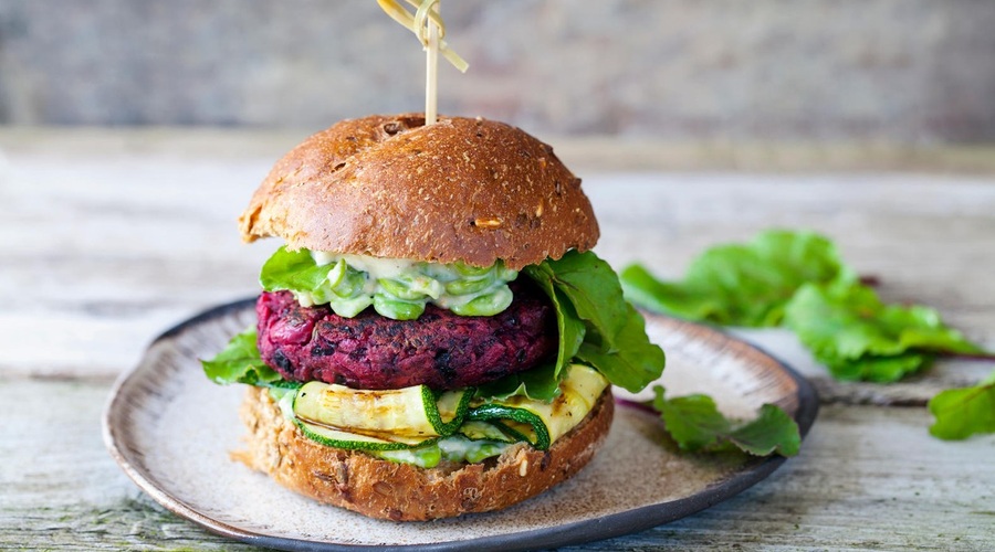 Recept: Burger iz rdeče pese (foto: profimedia)