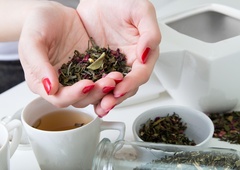 5 čajev za žensko zdravje