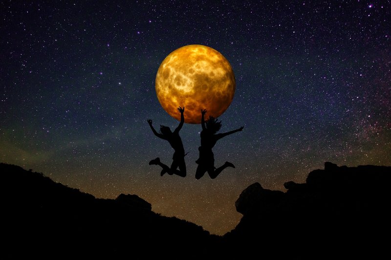 Polna luna v dvojčkih (23. 11.) - Več jasnine (foto: pixabay)