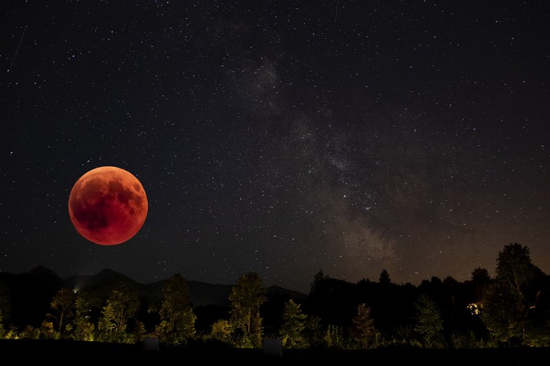 Prihaja super krvavi lunin mrk (foto: pixabay)