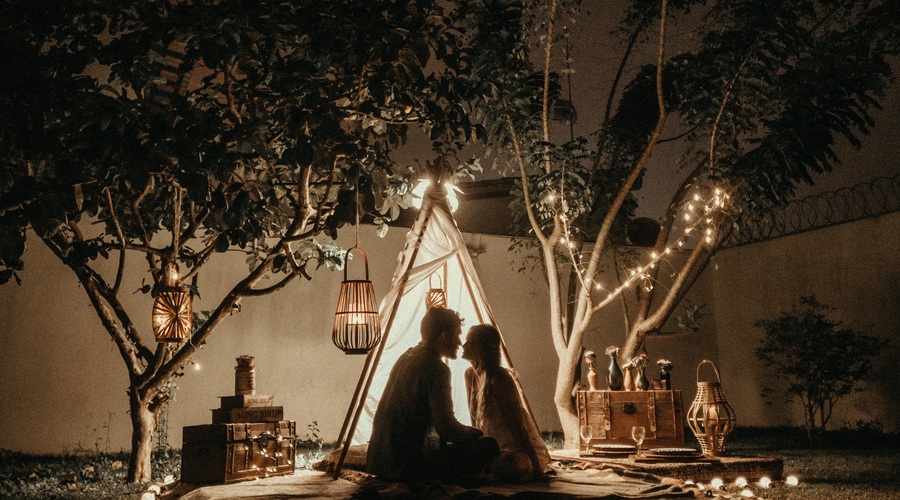 Vpliv Venere in Plutona v konjukciji na naše odnose in ljubezen (foto: Unsplash.com)