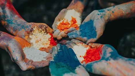Kako barve vplivajo na naša čustva