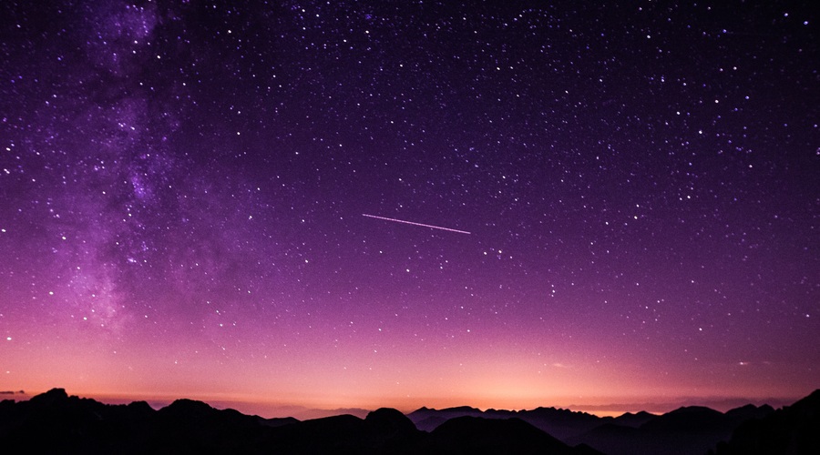 Sporočilo za današnji dan: Zvezda je simbol človeške duše (foto: Unsplash.com)