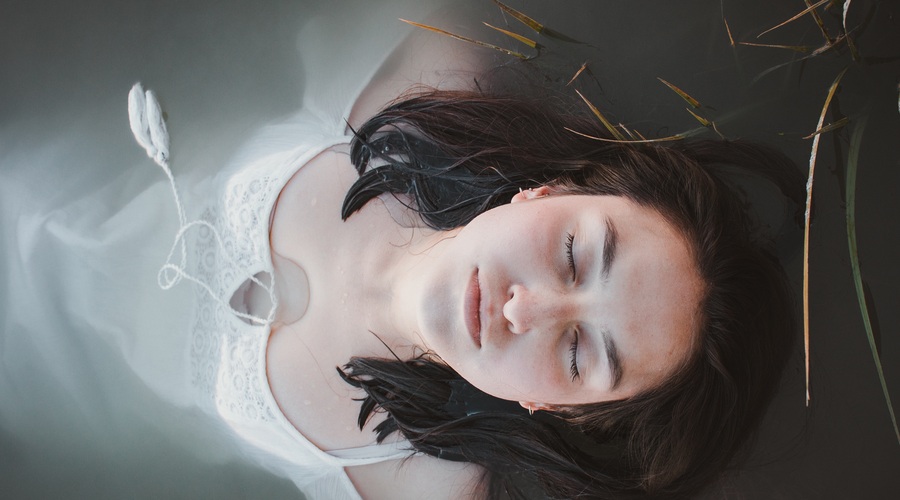 "Zdravljenje bi lahko imenovali religiozen problem" (foto: Unsplash.com)