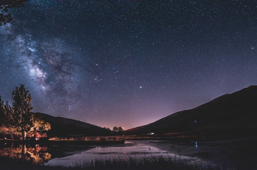 Mlaj v strelcu (26. 11.) (foto: Unsplash.com)