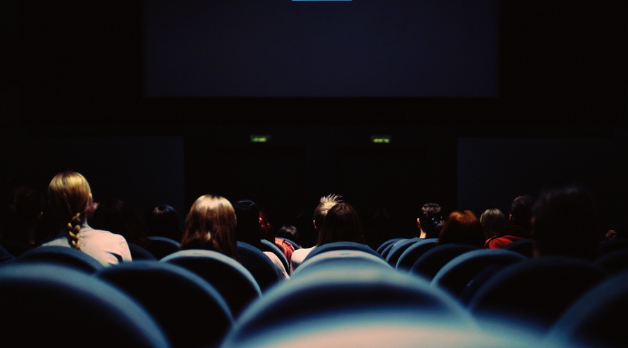 Film, ki si ga je vredno ogledati: »V Maternici« (foto: Unsplash.com)