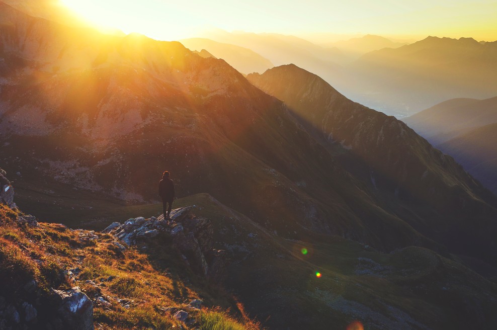 Zavedanje, da na tem svetu NISMO SAMI (foto: Pexels)