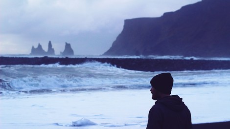Štiri spoznanja o sebi in družbi po prvem tednu samoizolacije (piše: Darjo Hrib)
