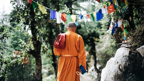 Budisti učijo, da ima umik v samoto številne pozitivne učinke