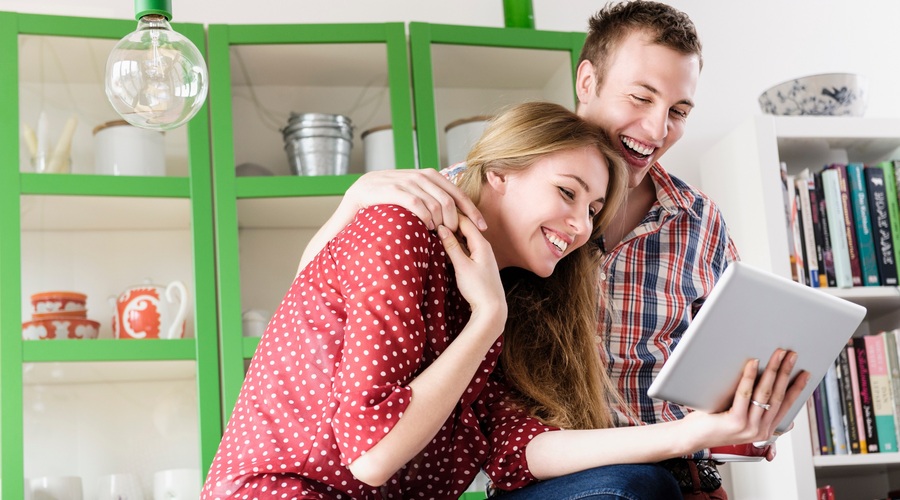 Zakaj bi morali prijatelje poklicati preko VIDEO KLICA (foto: profimedia)