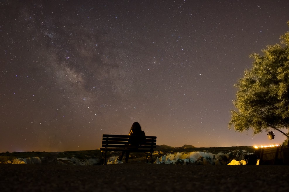 Podarjamo 2 vstopnici za glasbeno meditacijo pod zvezdami! (foto: Unsplash.com)
