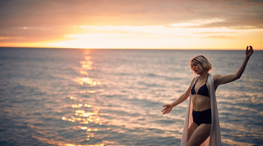 Prihajajo nenavadni občutki in nihanje v razpoloženju (foto: Unsplash.com)