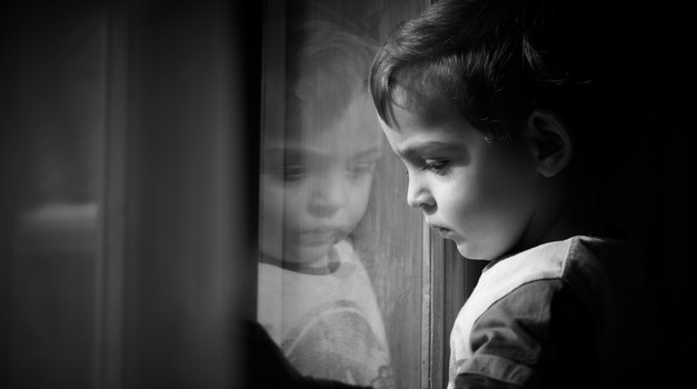 Če otrok ne sme izraziti jeze na mamo, bo kasneje jezen na partnerico. Potem smo pa zmagali! Dobra igrica. (foto: Shutterstock)
