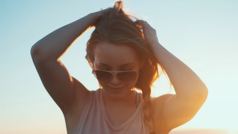 Nikoli in nikdar ne postanite nekaj, kar niste