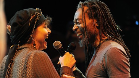 3 osebne izkušnje o tem, kako sreča drugih posledično osreči tudi nas