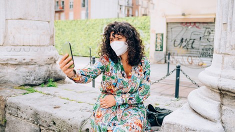 Kakšne maske boste pa uporabili proti resničnim nevarnostim?