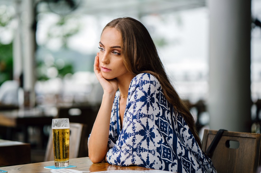 Čustvene bolečine ne moremo pregnati z alkoholom (foto: pexels)