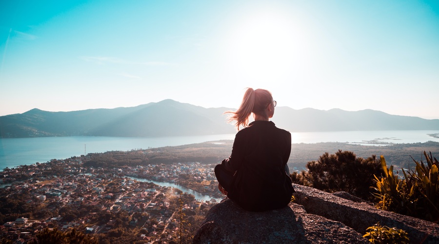 Precej osamljeno je, ko nisi avtentičen (foto: pexels)