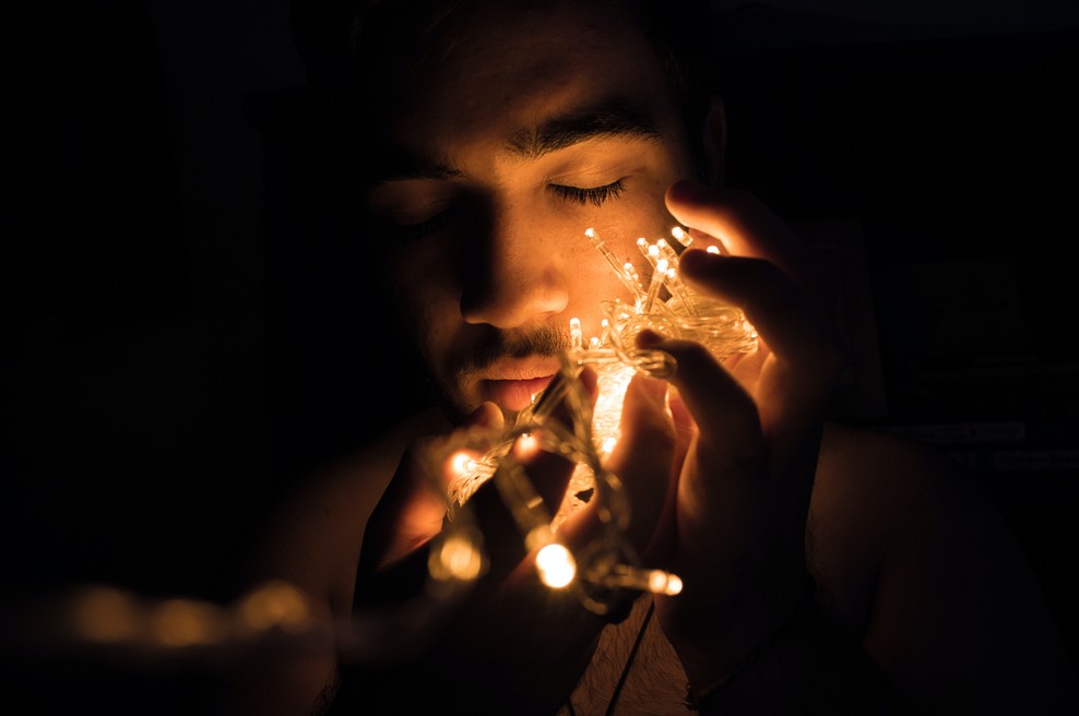 Ta teden žalostnim prinaša upanje in šibkim moč (foto: pexels)