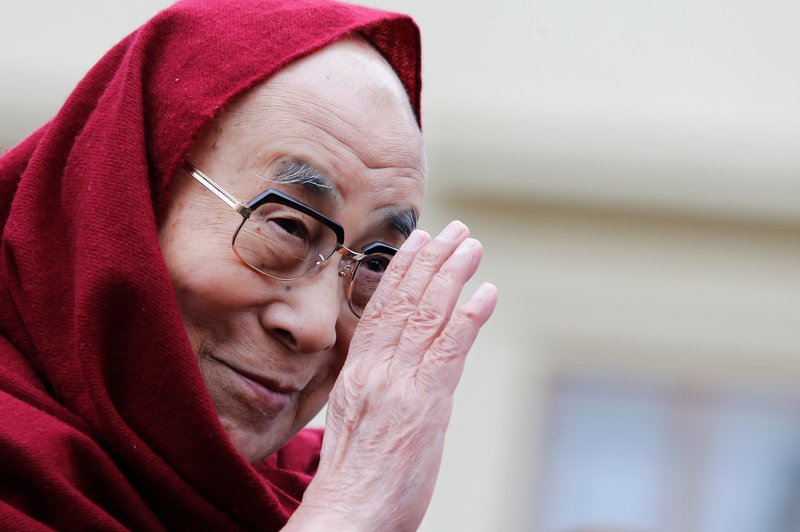 Dalajlama: Prišel je čas, ko moramo misliti na celotno človeštvo (foto: profimedia)