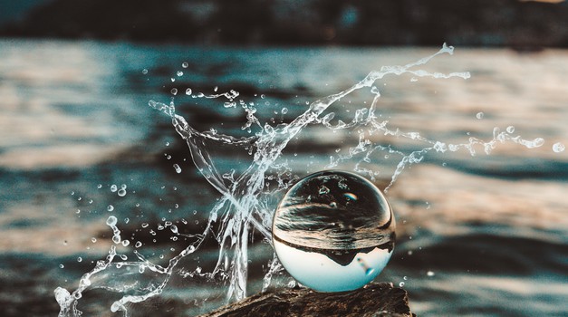 Eksperiment z vodo: Kakšno moč imajo misli hvaležnosti? (foto: pexels)