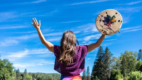 Ljubim tiste, ki plešejo po ritmu svojega lastnega bobna
