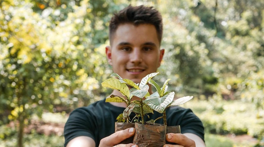 Miha Hrovat želi s projektom Treecelet posaditi milijon dreves! (foto: treecelet)