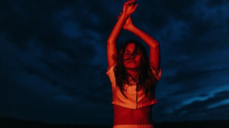 Ko ženska vstopi v svojo žensko energijo