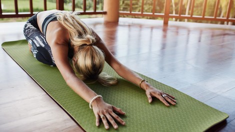 5 jogijskih položajev, ki pomagajo pri utrujenosti