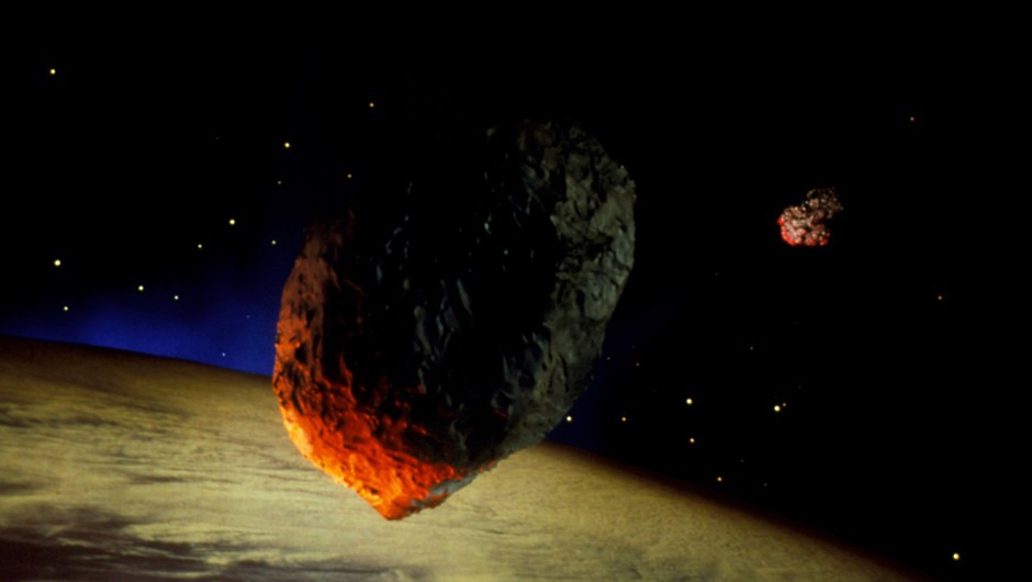 Jutri bo mimo Zemlje letel velik asteroid, ki prinaša žensko energijo (foto: profimedia)
