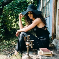 Če imate TE sposobnosti, ste morda ČAROVNICA