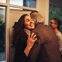 Zakaj otroci v odrasli dobi pretirano skrbite za svoje starše?