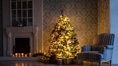 Ugasnite božične lučke pred spanjem in pomagali boste tako ljudem, kot tudi okolju