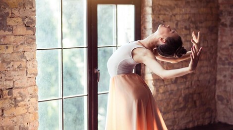 5 zmotnih prepričanj o ŽENSKI ENERGIJI