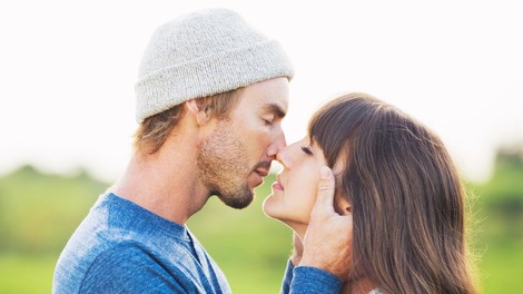 Zakaj večkrat poljubiti svojo ženo?