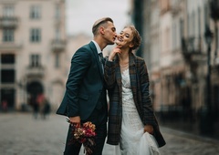 Čustveni incest in zakaj nekdo postane ženskar? Odgovarja Aleš Ernst