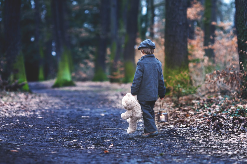 Otrok, ki ga je zapustil OČE - kakšne čustvene rane nosi? (foto: shutterstock)